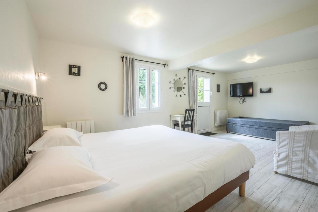 Hotel Le Clos Fleuri Le Palais Ngoại thất bức ảnh