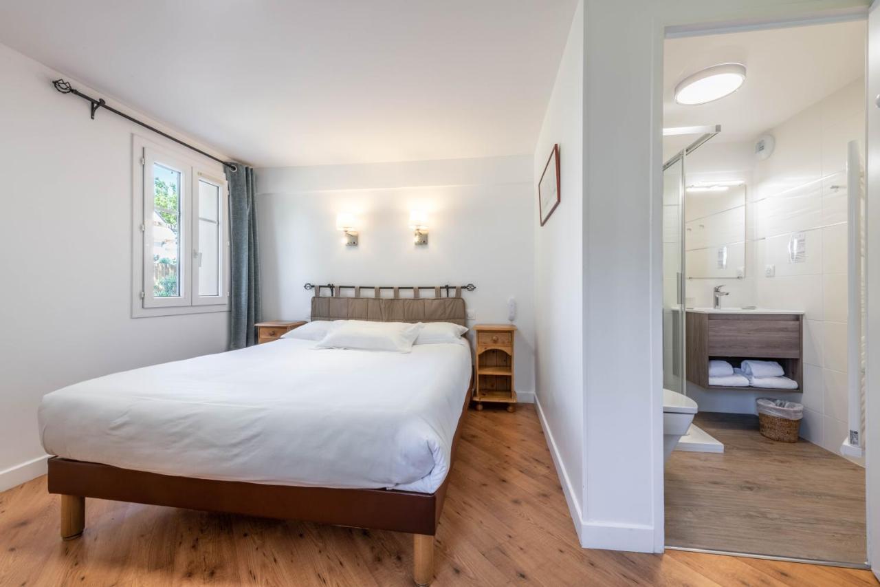 Hotel Le Clos Fleuri Le Palais Ngoại thất bức ảnh